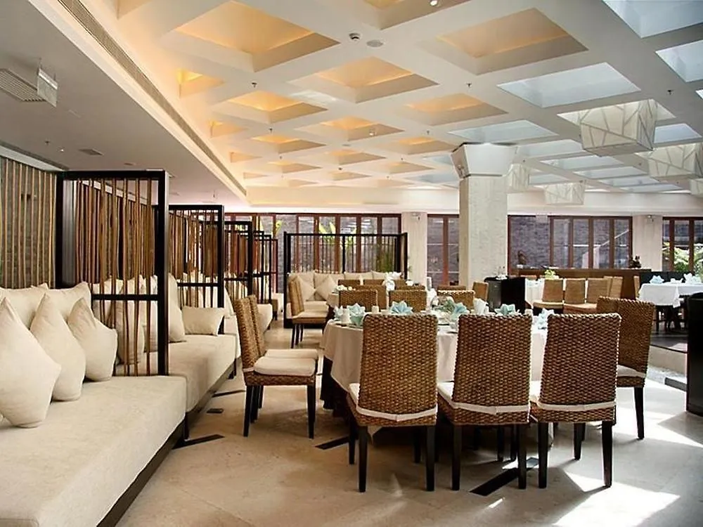 Marina Spa Hotel Sanya 3*,  China
